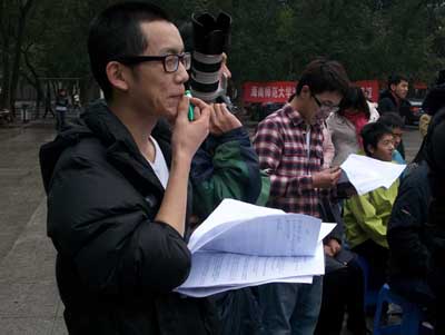 一个人的动物世界_CCTV.com_中国中央电视台