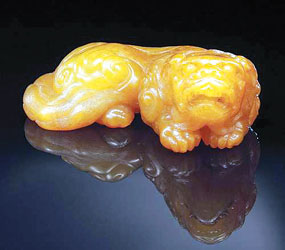 这场展览中国寿山石研究会将组织存世的100枚孤品,绝品田黄石.