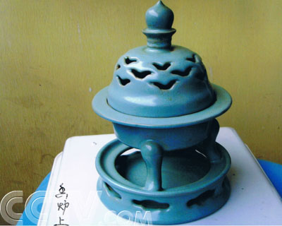 CCTV.com-唐代交城窑花瓷执壶(2007\/04\/02)