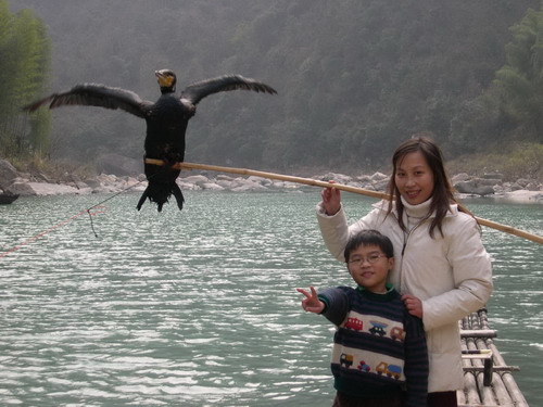 CCTV.com-杭州市西湖区少年宫科技队李睿杰