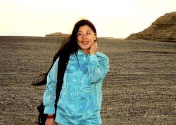 主编张洁 央视国际 2004年11月26日 18:00   张洁简历