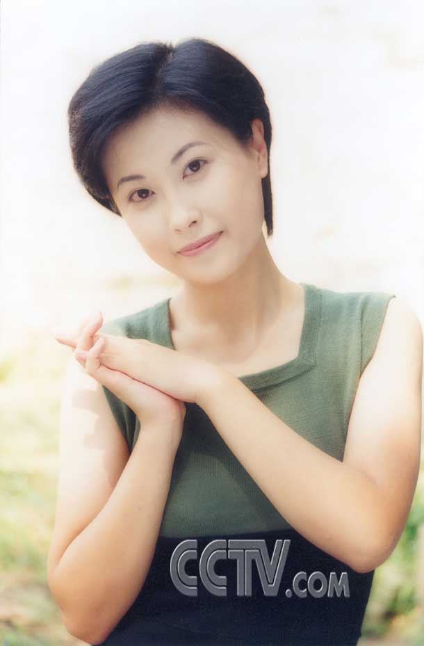 央视国际 2003年10月22日 19:11张玮>>  主持人往期视频回顾编导手记